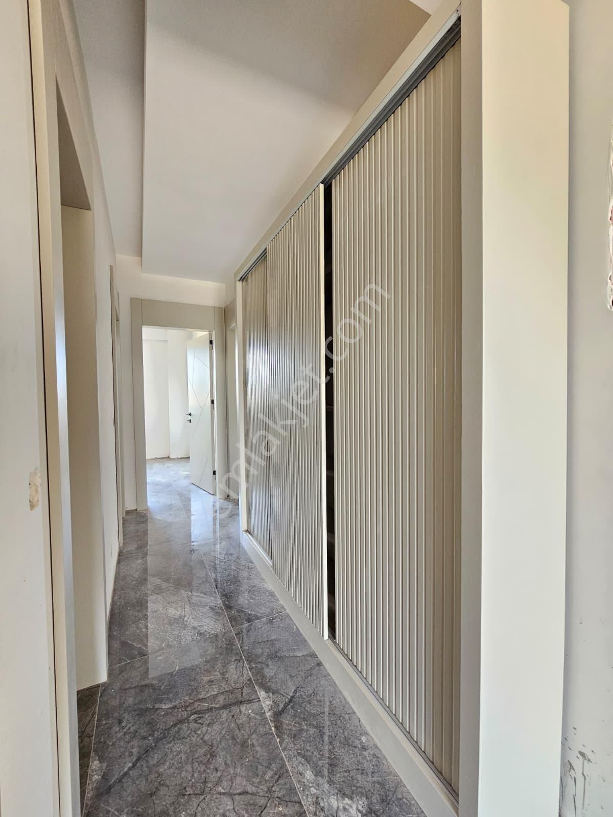 Denizli Çakmak Mahallesinde Önü Açık Satılık 2+1 Suit Daireler - Görsel 25