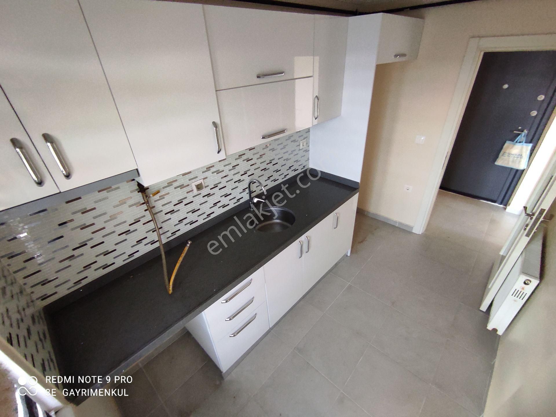 İstasyon Merkezi Lokasyon Satılık 3+1 Daire 120m² 3e Gayrimenkul - Görsel 13