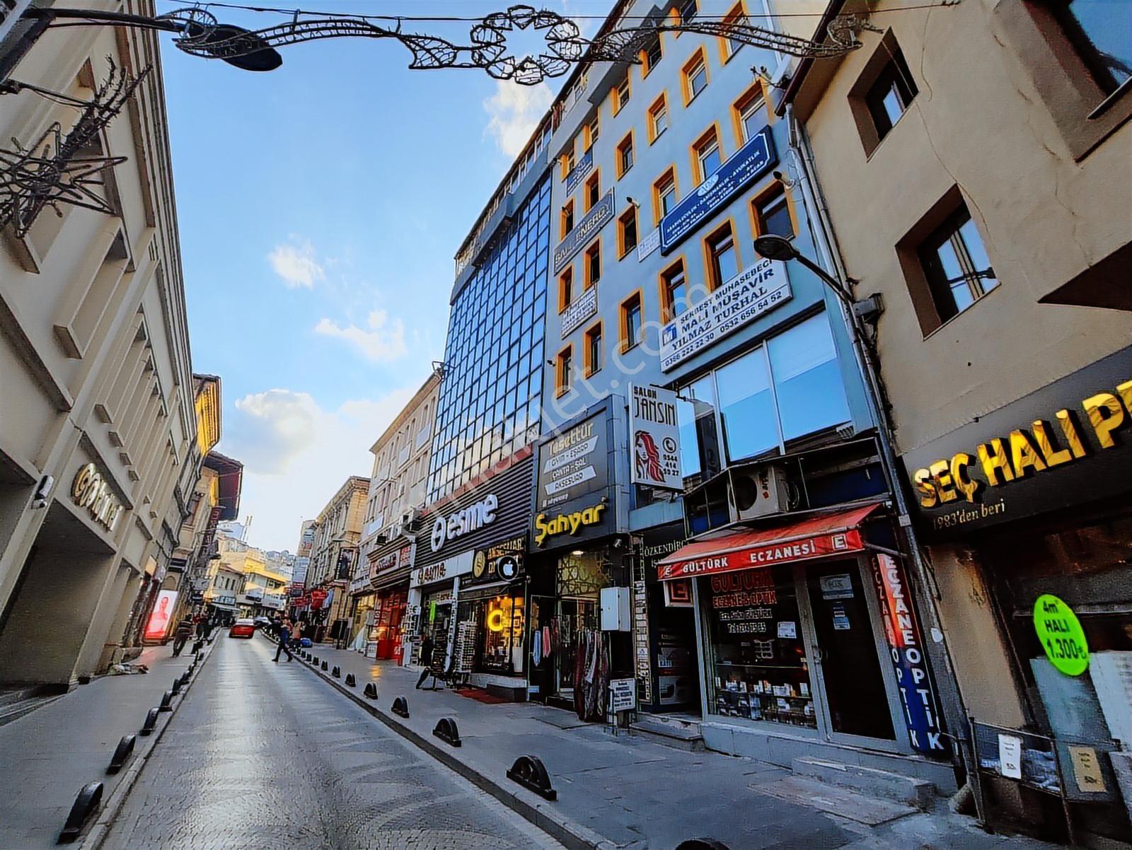 Kastamonu Emlak Gayrimenkul Satılık Çarşı Merkezde İş Yeri Ofis - Görsel 4