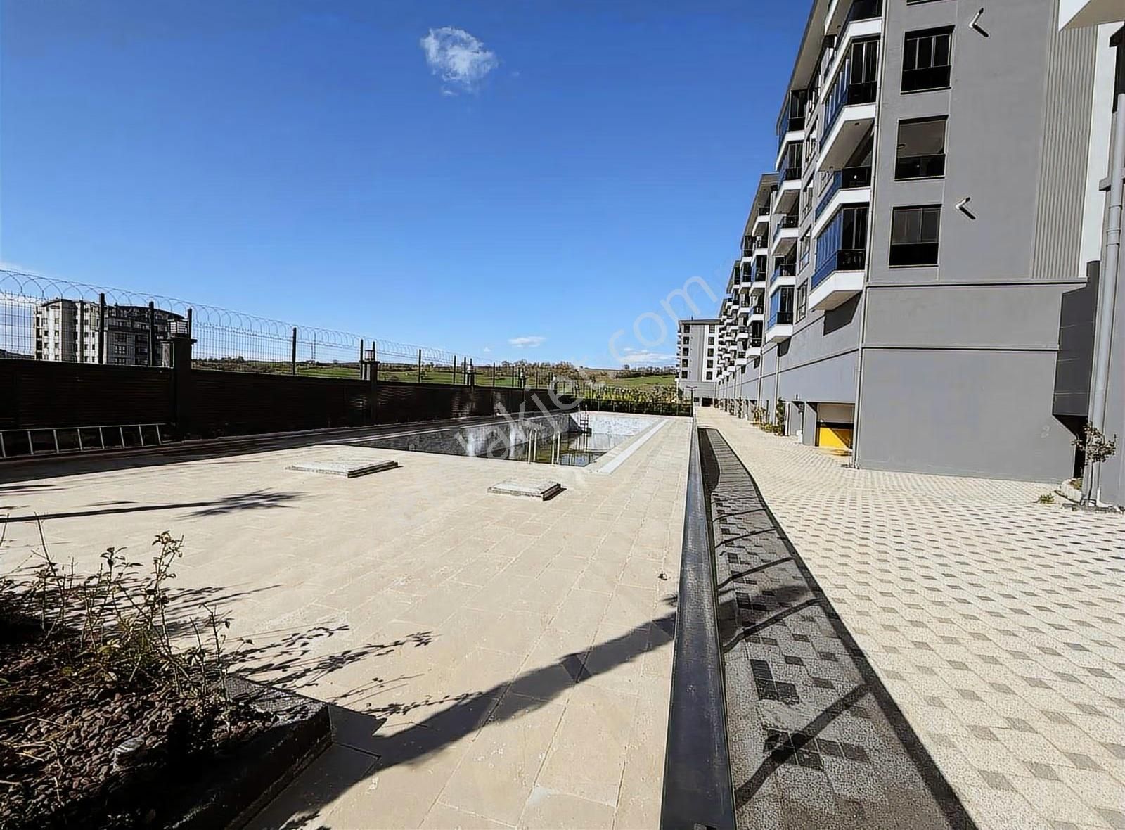 Kayapa Loca 180 Projesinde Kiralık, Geniş Ve Konforlu 2+1 Daire - Görsel 15