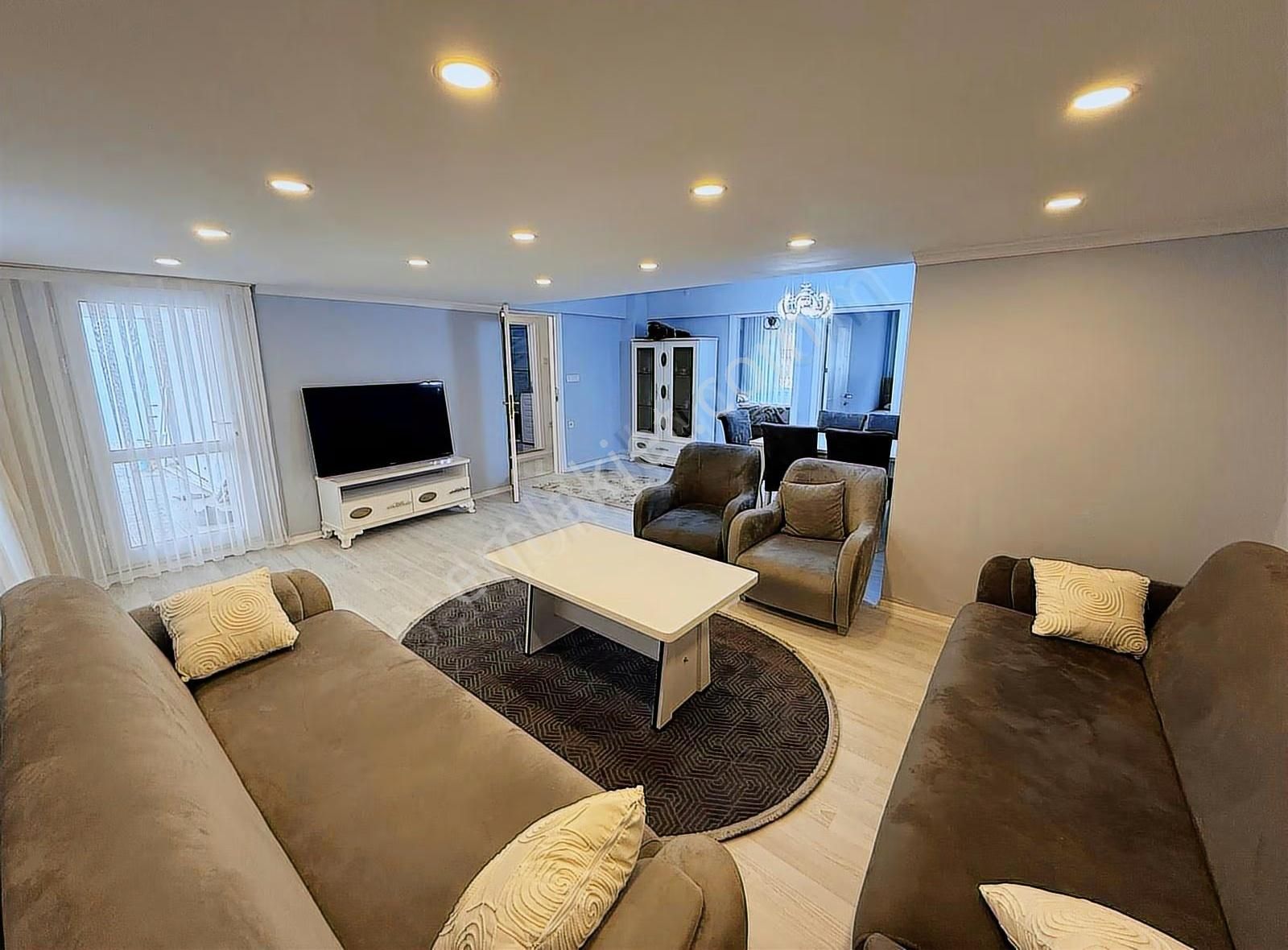 Piremir'de Eşyalı 3+1 Kiralık Daire - Faturalar Dahil! - Görsel 10