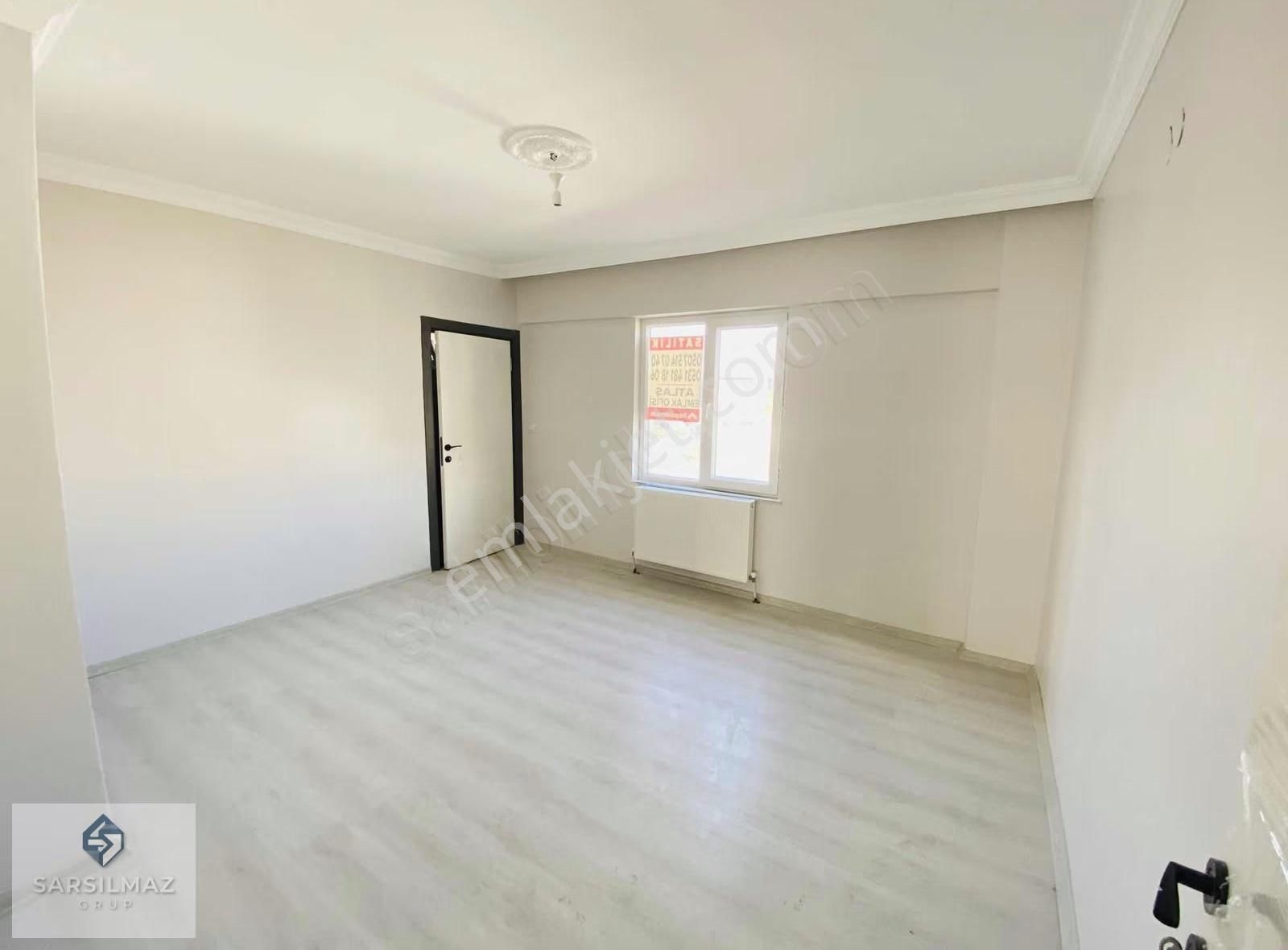 Orta Kat İskanlı Kombi Petek Takılı Krediye Uygun 3+1 Daire - Görsel 3