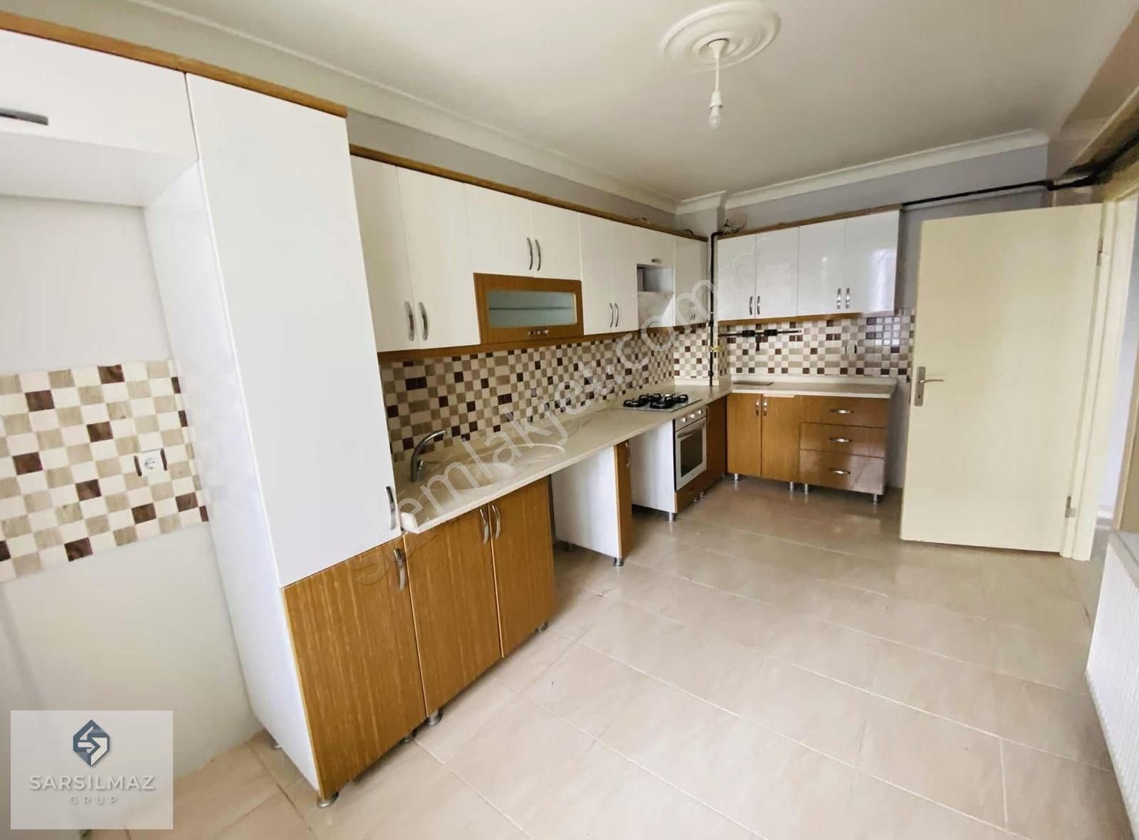 Kaymakamlık Yürüme Mesafesinde 3+1 Kiralık Daire - Görsel 10