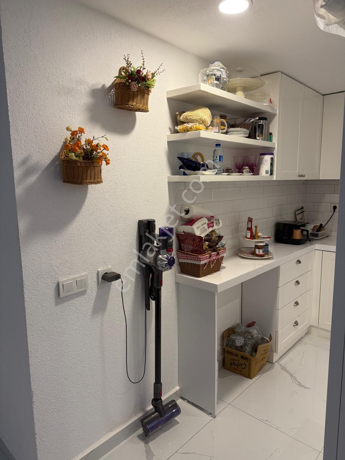 Denize 250m 1+1 Tadilatlı Eşyalı Satılık Daire Bodrum/gümbet - Görsel 7