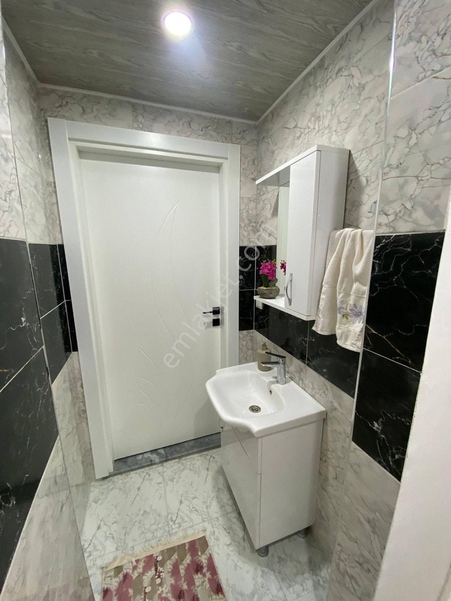 Arkadaş İnşaat Emlaktan Temel Eğitimde Satılık 2+1 Lüks Daire - Görsel 10