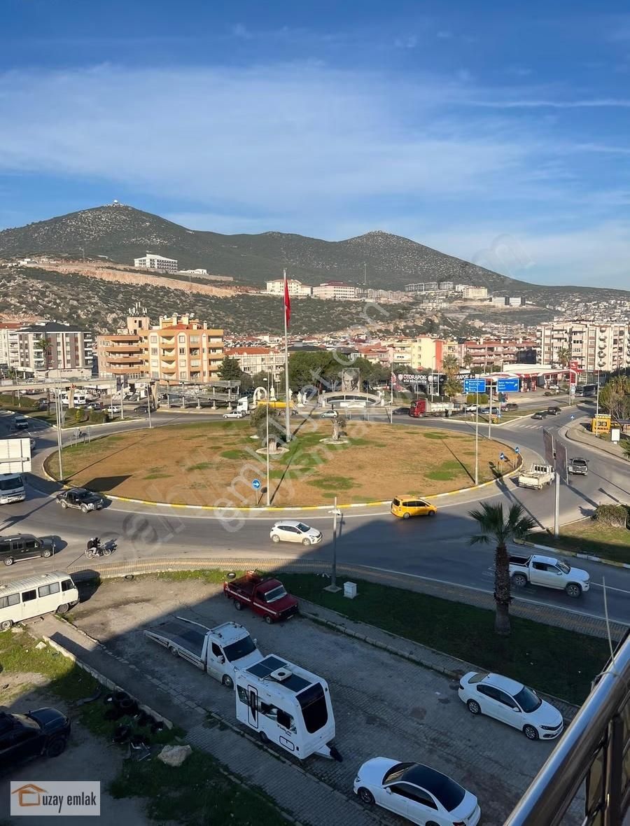 Milasbodrum Yolu Üzerinde Geniş Ve Konforlu 3+1 Kiralık Daire - Görsel 7