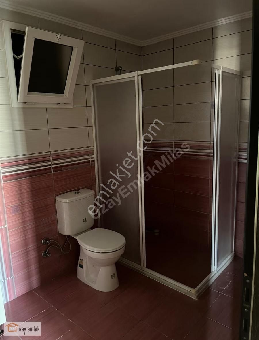 Milasbodrum Yolu Üzerinde Geniş Ve Konforlu 3+1 Kiralık Daire - Görsel 23