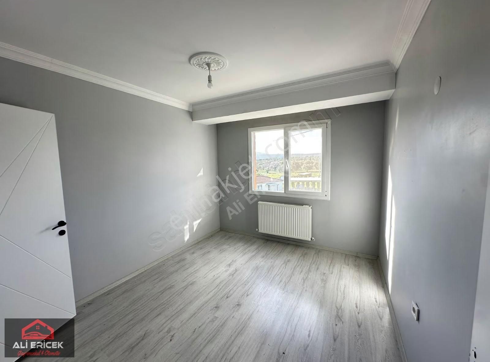 Kemalpaşa Ulucakta Favori Lokasyonda Arakat 2+1 Satılık Daire - Görsel 2