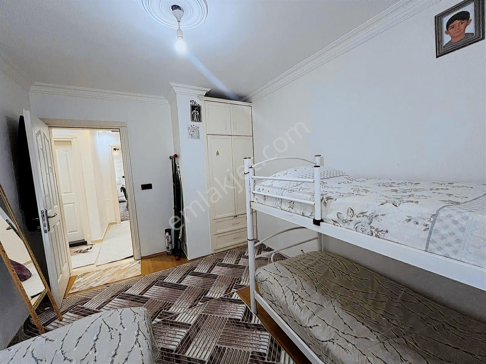 Lavınıa'dan Merkezde Kapalı Mutfak Arakat Satılık 3+1 Daire - Görsel 7