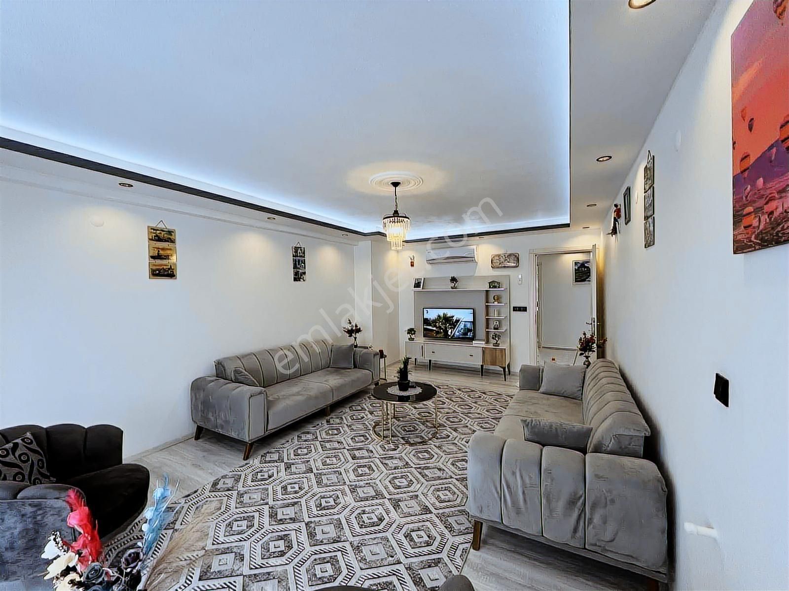 Lavınıa'dan Merkezde Kapalı Mutfak Arakat Satılık 3+1 Daire - Görsel 3