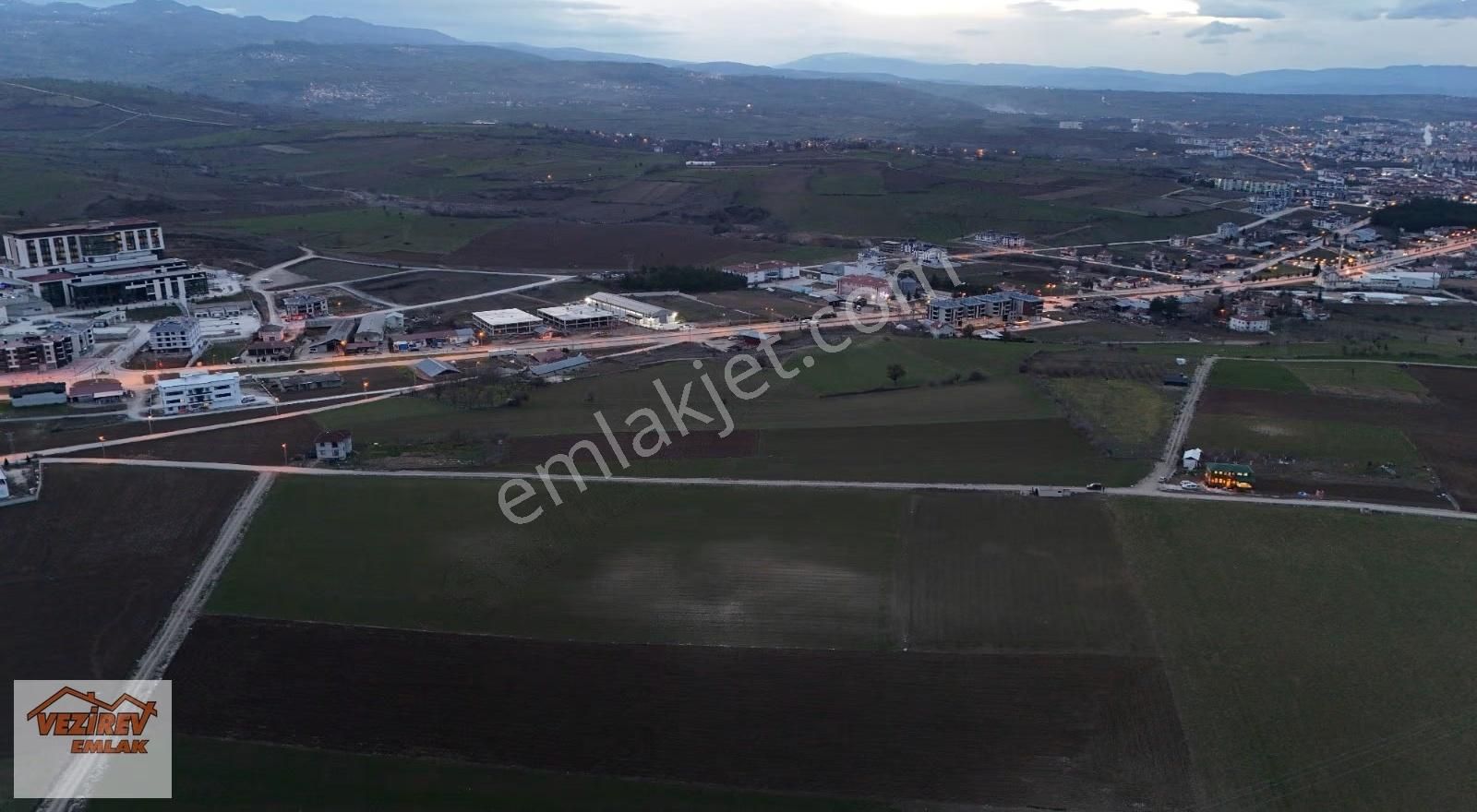 Vezirev Emlak'tan Hastane Bölgesi Yatırımlık Fırsat Tarla - Görsel 18