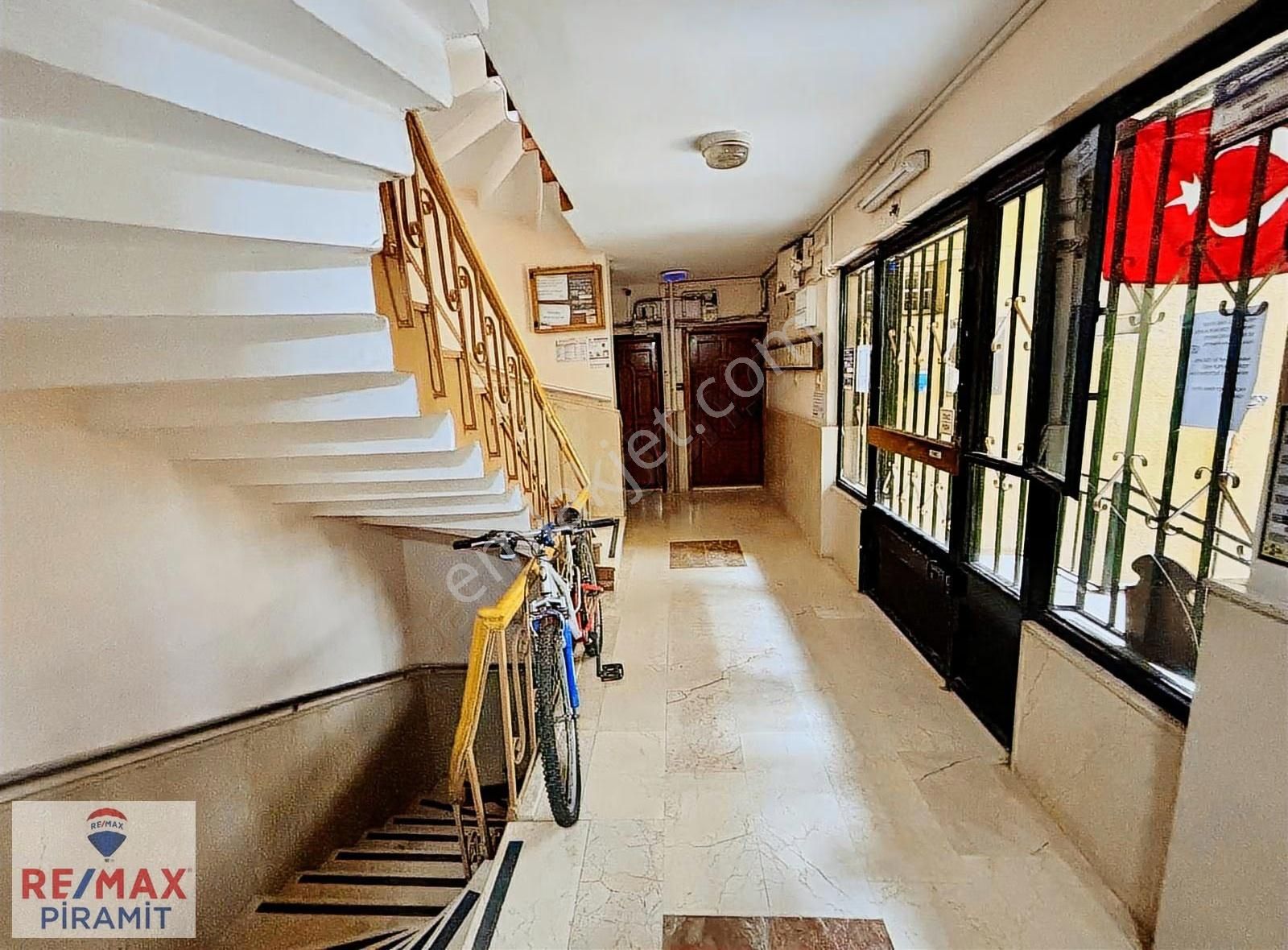 Koşuyolu Emek Sitesi Bahçe Katı Full Eşyalı 3+1 Kiralık Daire - Görsel 19