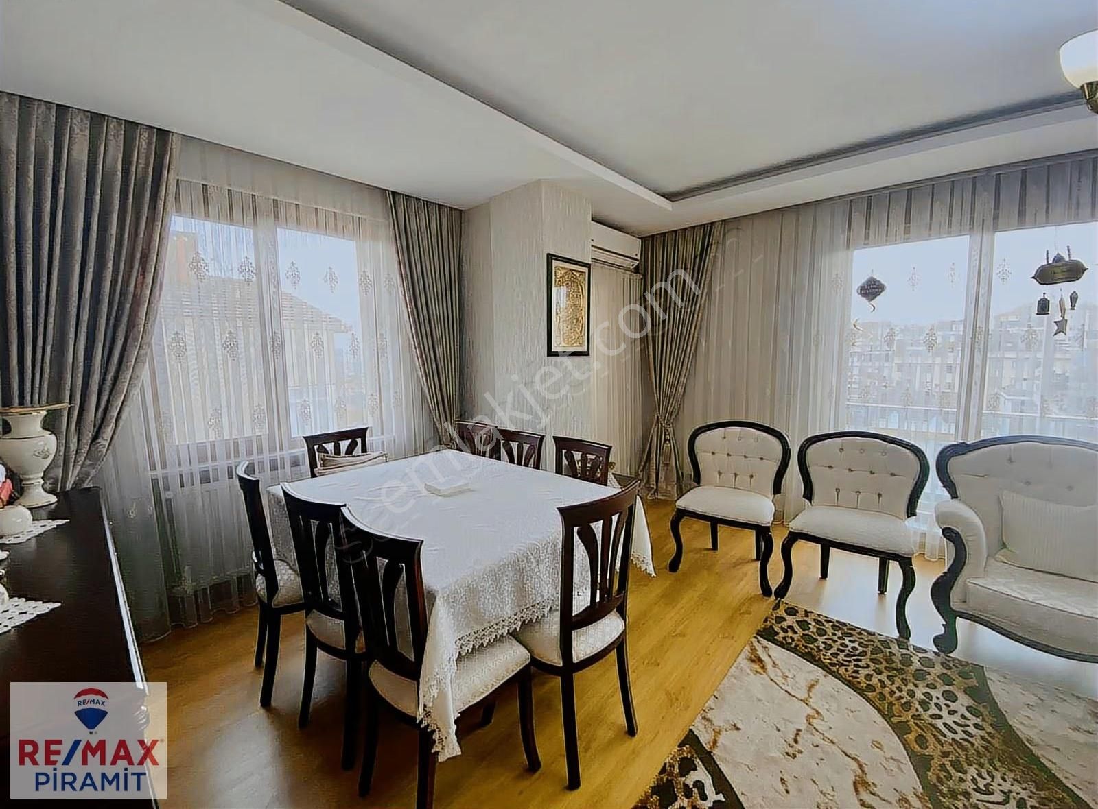 Çamlıca Camii'ye Komşu Full Eşyalı, Teraslı Geniş Dubleks Daire - Görsel 22