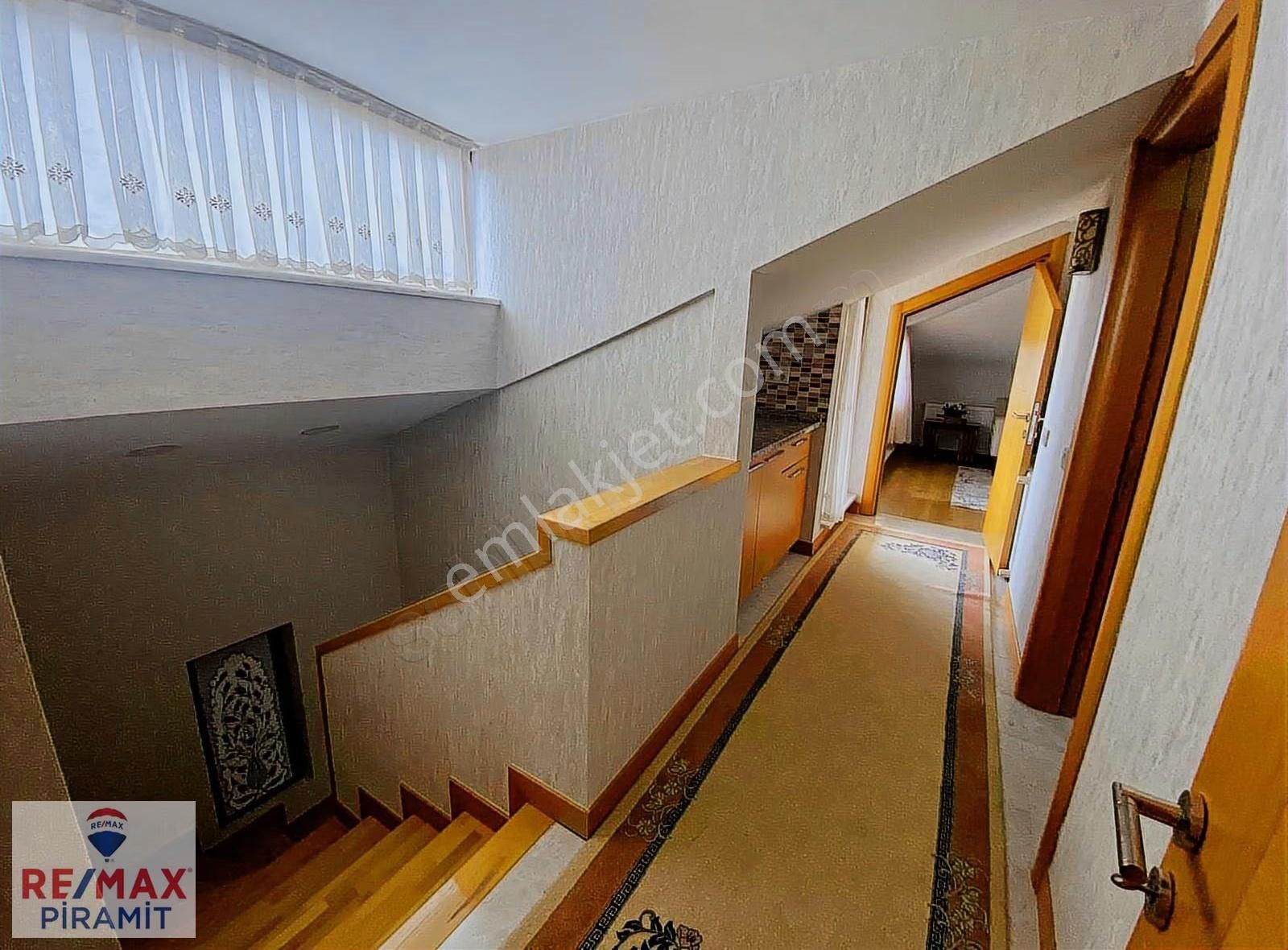 Çamlıca Camii'ye Komşu Full Eşyalı, Teraslı Geniş Dubleks Daire - Görsel 2