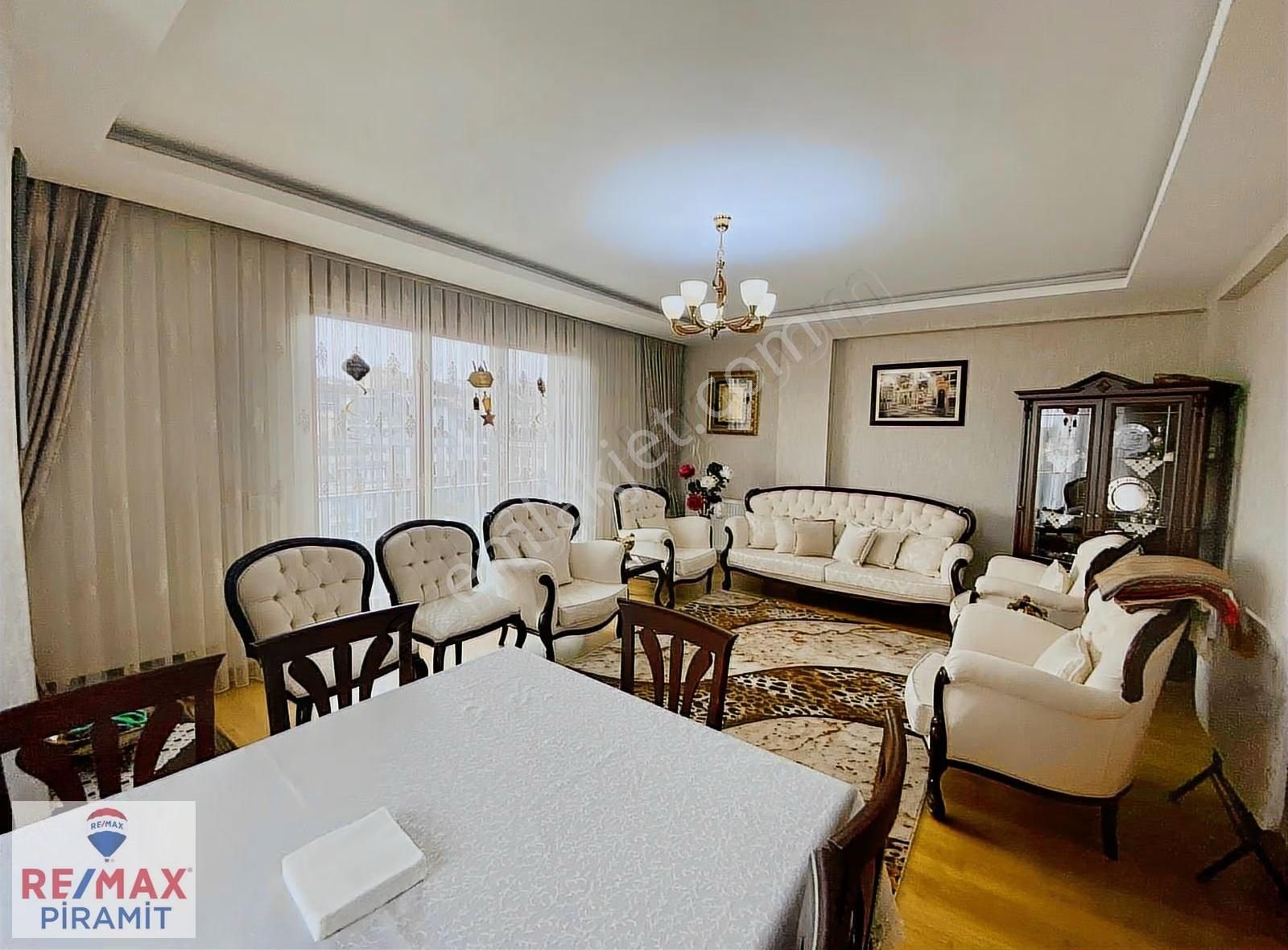 Çamlıca Camii'ye Komşu Full Eşyalı, Teraslı Geniş Dubleks Daire - Görsel 11