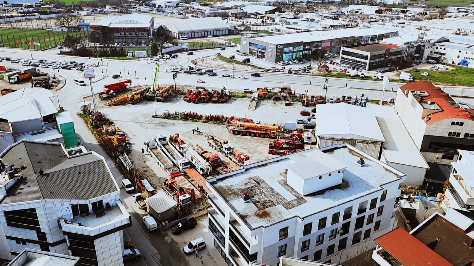 Üçevler 'de Xxxxxxl Dükkan - Görsel 27