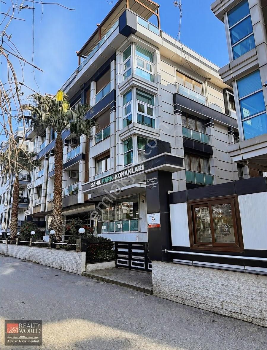 İdealtepe Sahil Park Konakları 5+1 220 M2 Lüks Daire