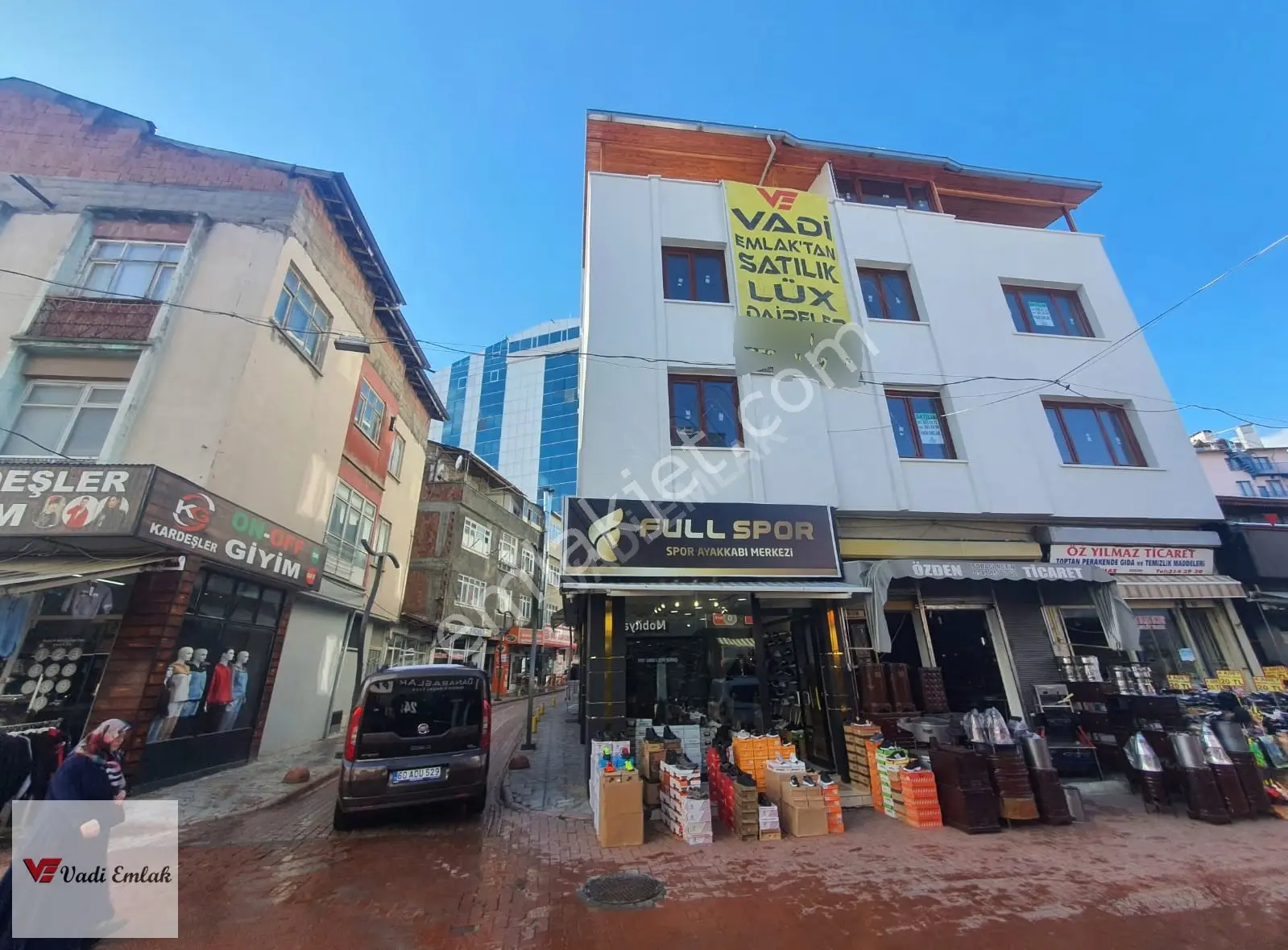 Yarahmet Mahallesinde Satılık Geniş Teraslı Daire | Vadi Emlak