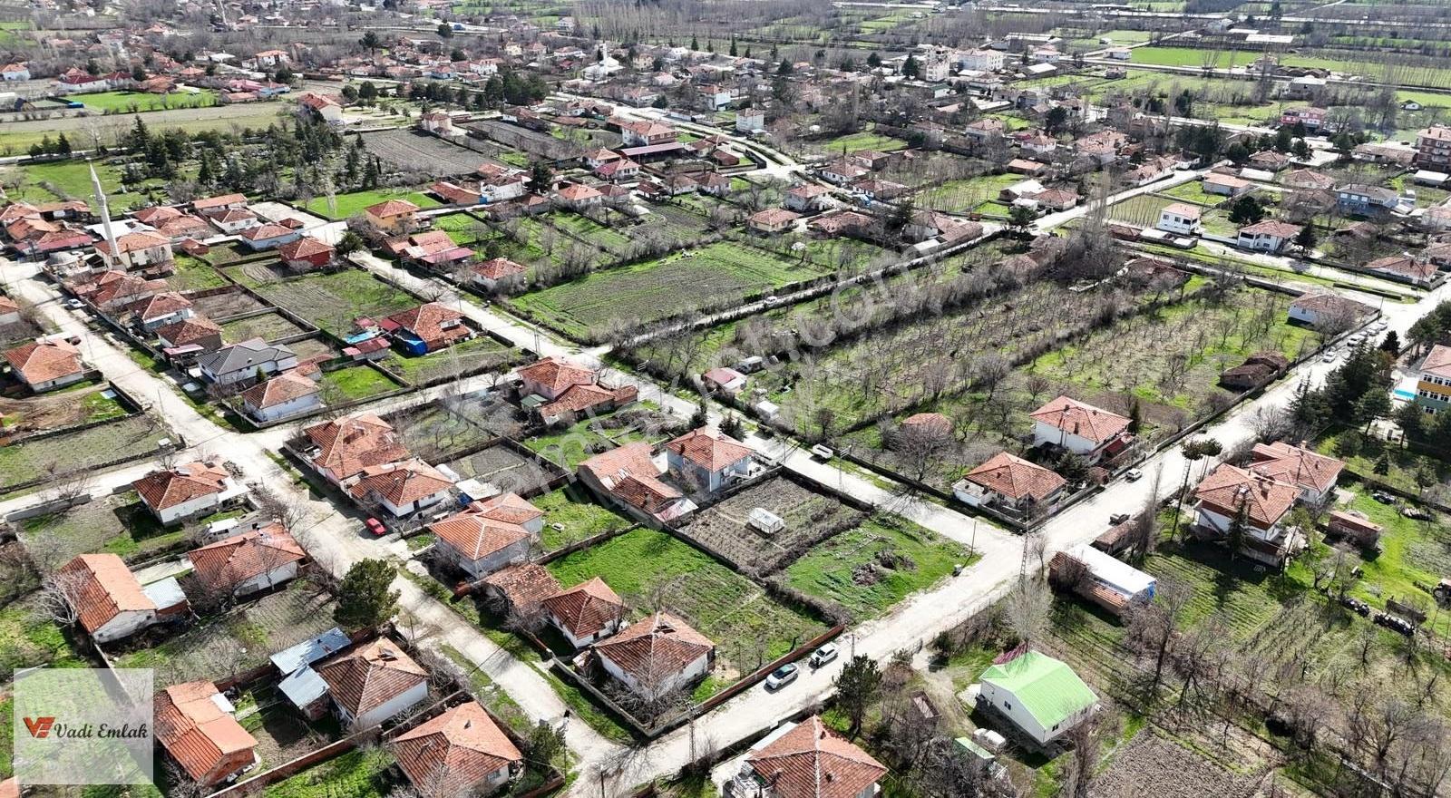 Şenyurt'ta 1323 M² Arsa İçinde Müstakil Evler | Vadi Emlak - Görsel 17