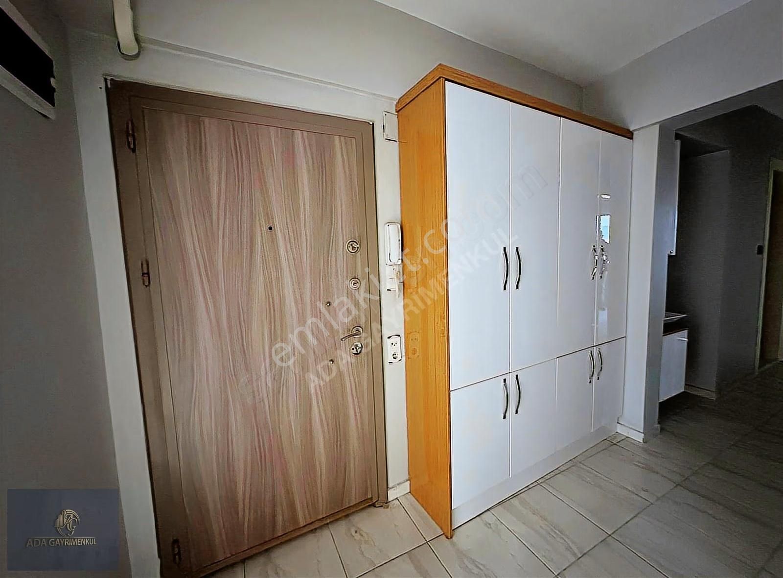 Alaşehir Fatih Mahallesi'nde Satılık Cadde Üzeri 3+1 Geniş Daire - Görsel 14