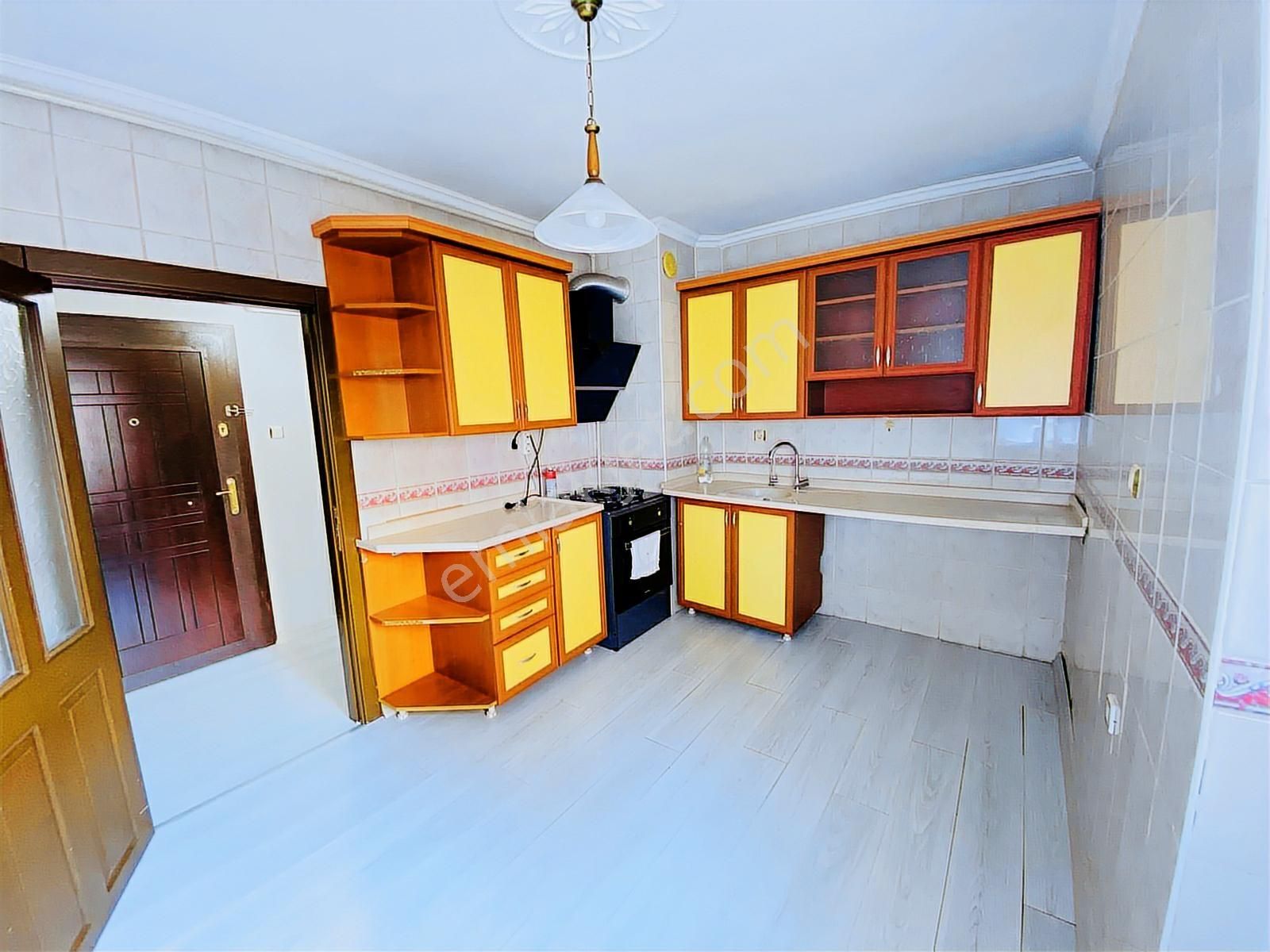 Valentia'dan İncirli'de Cadde Yakını Bağımsız 3+1 Kiralık Daire - Görsel 17