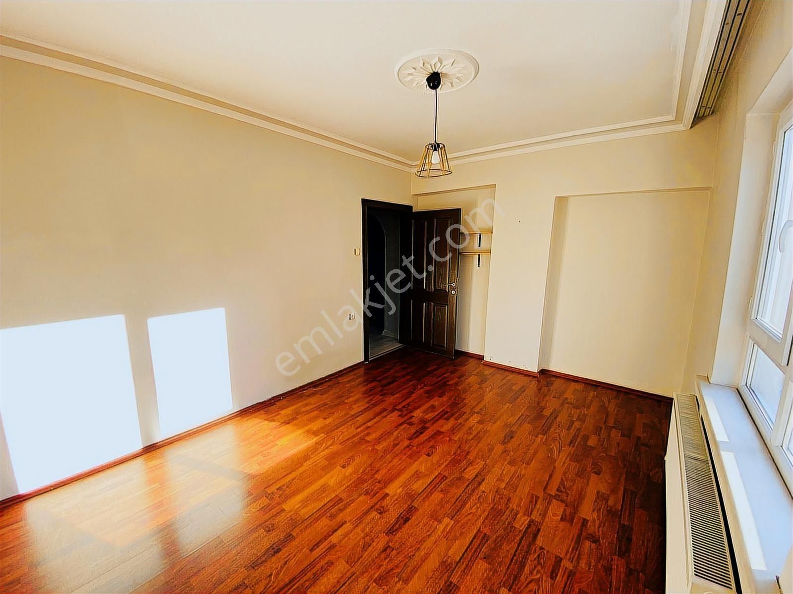 Valentia'dan İncirli'de Cadde Yakını Bağımsız 3+1 Kiralık Daire - Görsel 23