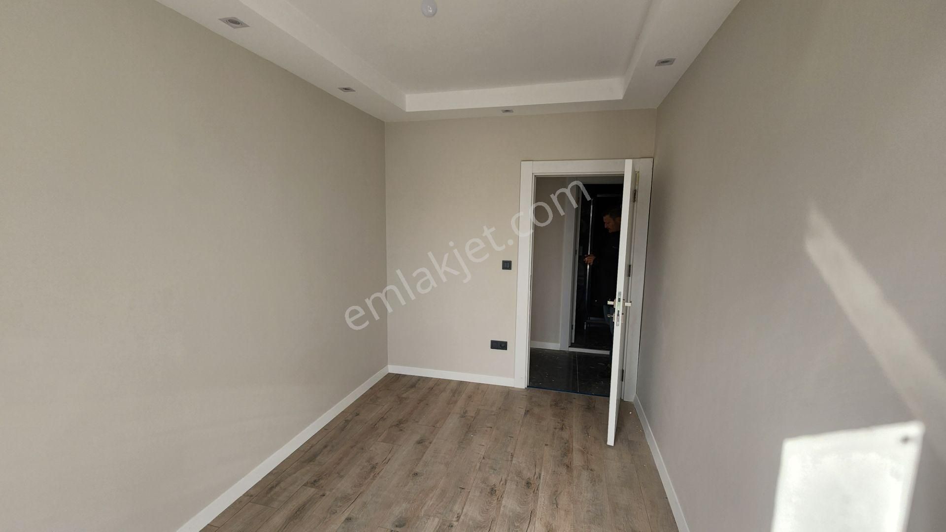 Özgün Emlaktan Sahilde Ultra Lüx Sitede 2+1- 80 M2 - Sıfır Daire - Görsel 17