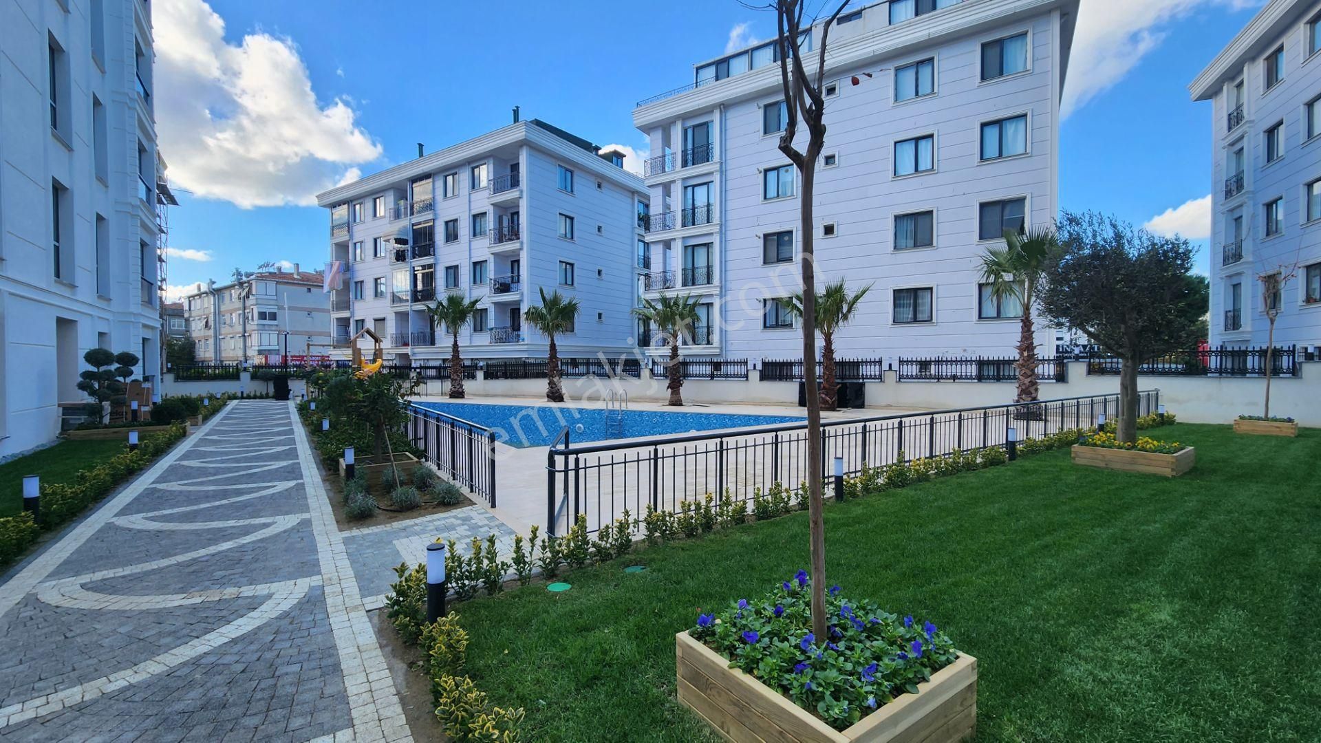 Özgün Emlaktan Sahilde Ultra Lüx Sitede 2+1- 80 M2 - Sıfır Daire - Görsel 4