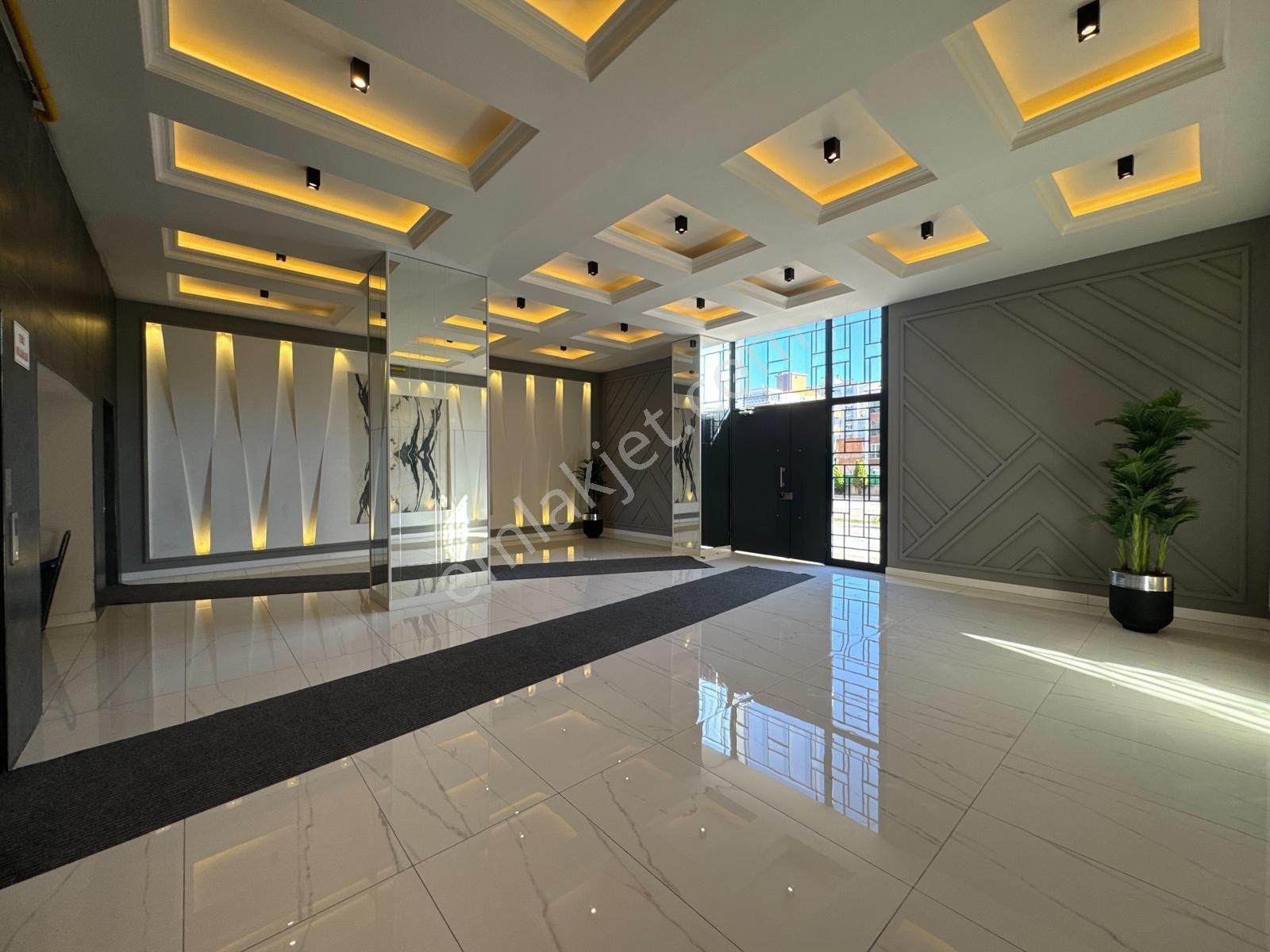 Özeller Gayrimenkulden Meridyen Rift Sitesinde Ultra Lüks 4+1 Daire - Görsel 18