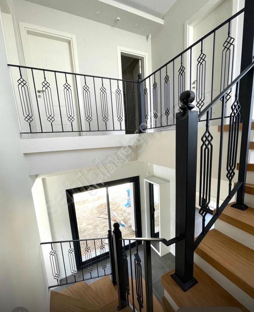 Muğla Menteşe Yeniköy'de Müstakil Kiralık Villa - Görsel 24