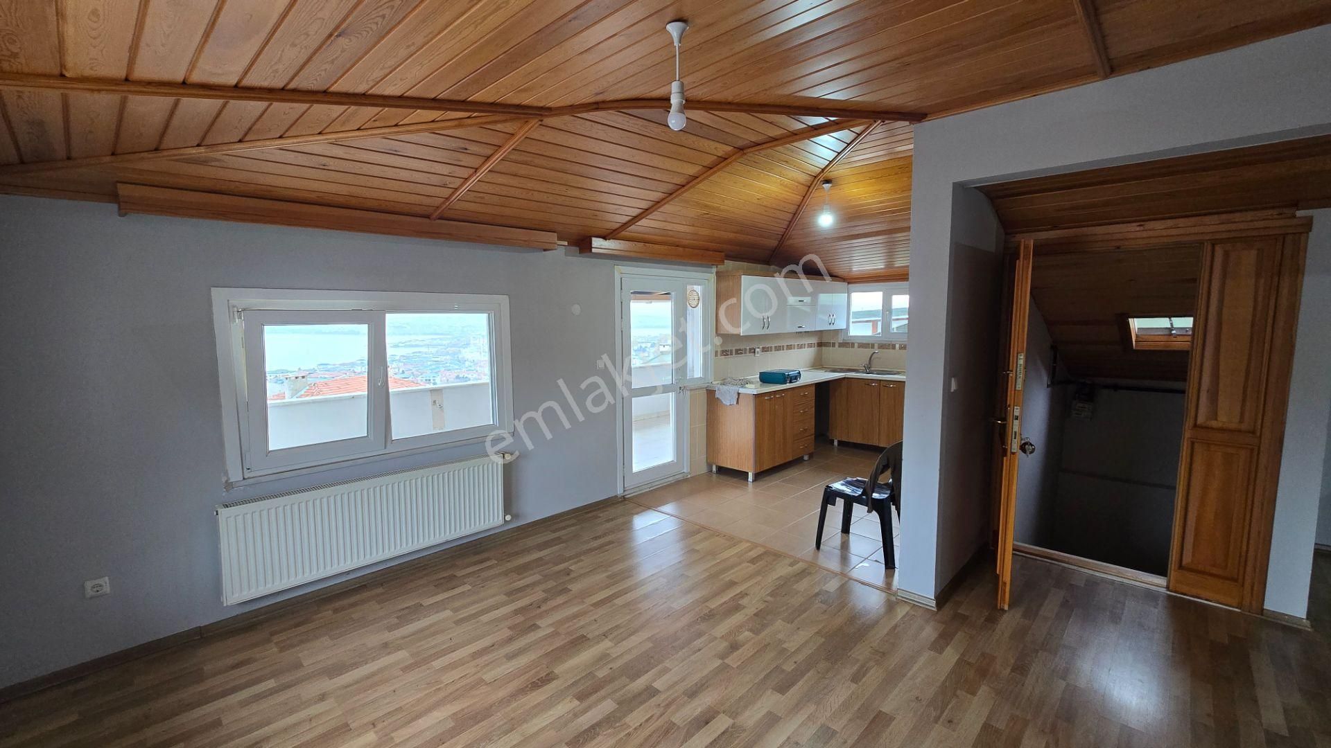 Özgün Emlaktan 2010 Yapmı 2+1-100 M2- Deniz Manzaralı - Çatı Katı Daire. - Görsel 3