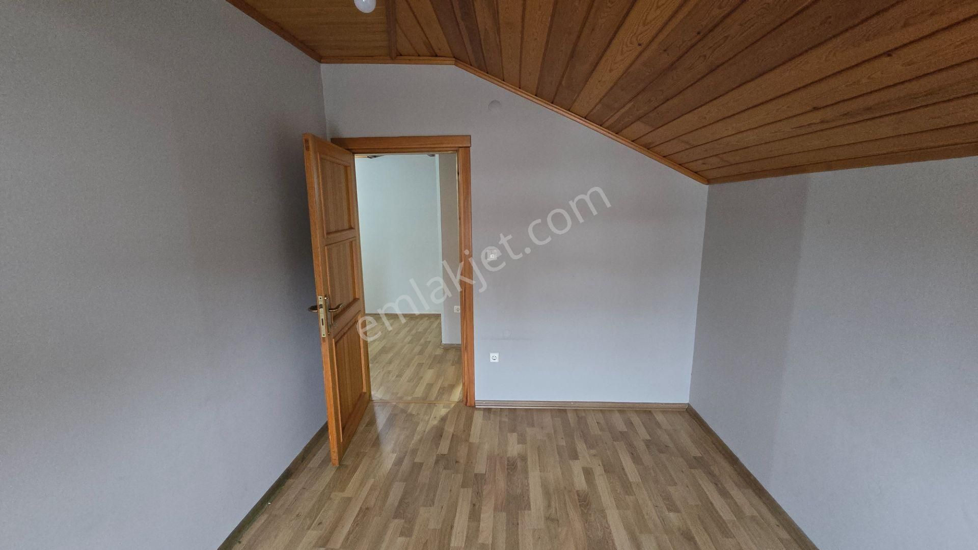 Özgün Emlaktan 2010 Yapmı 2+1-100 M2- Deniz Manzaralı - Çatı Katı Daire. - Görsel 19