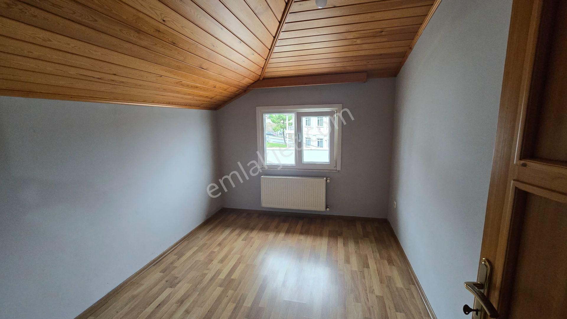 Özgün Emlaktan 2010 Yapmı 2+1-100 M2- Deniz Manzaralı - Çatı Katı Daire. - Görsel 18