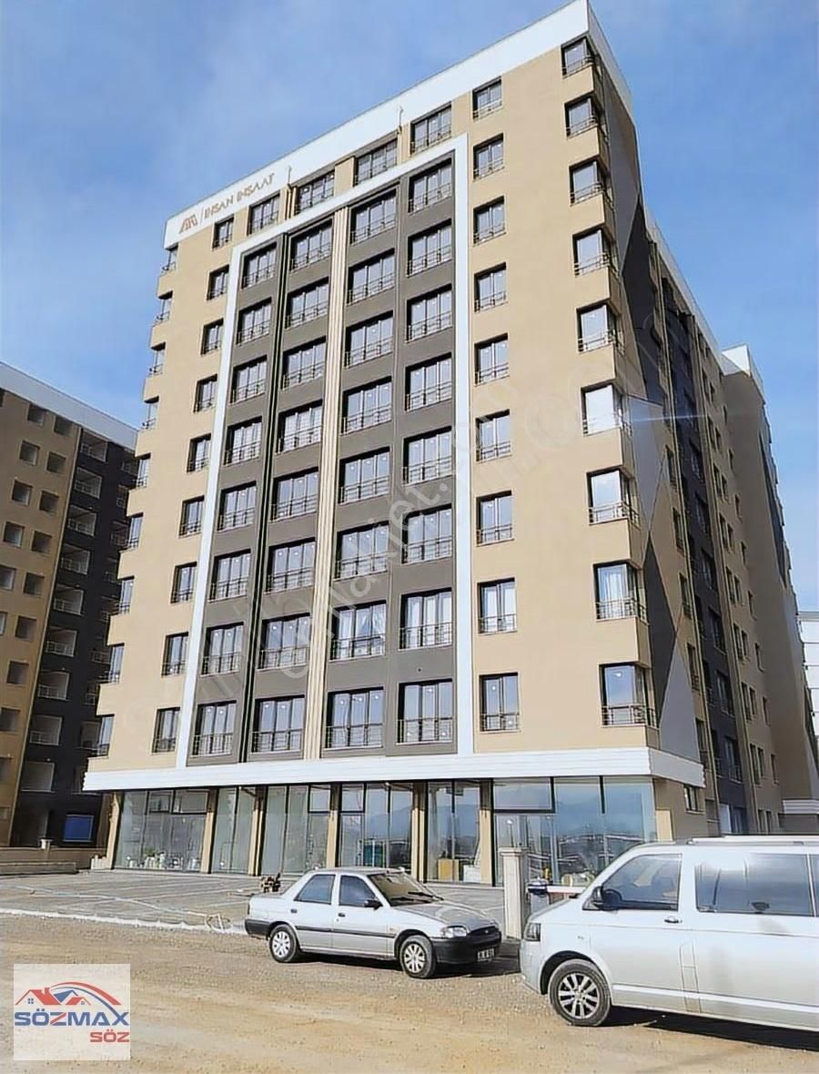 Şehir Hastanesi Karşısında Satılık Daire