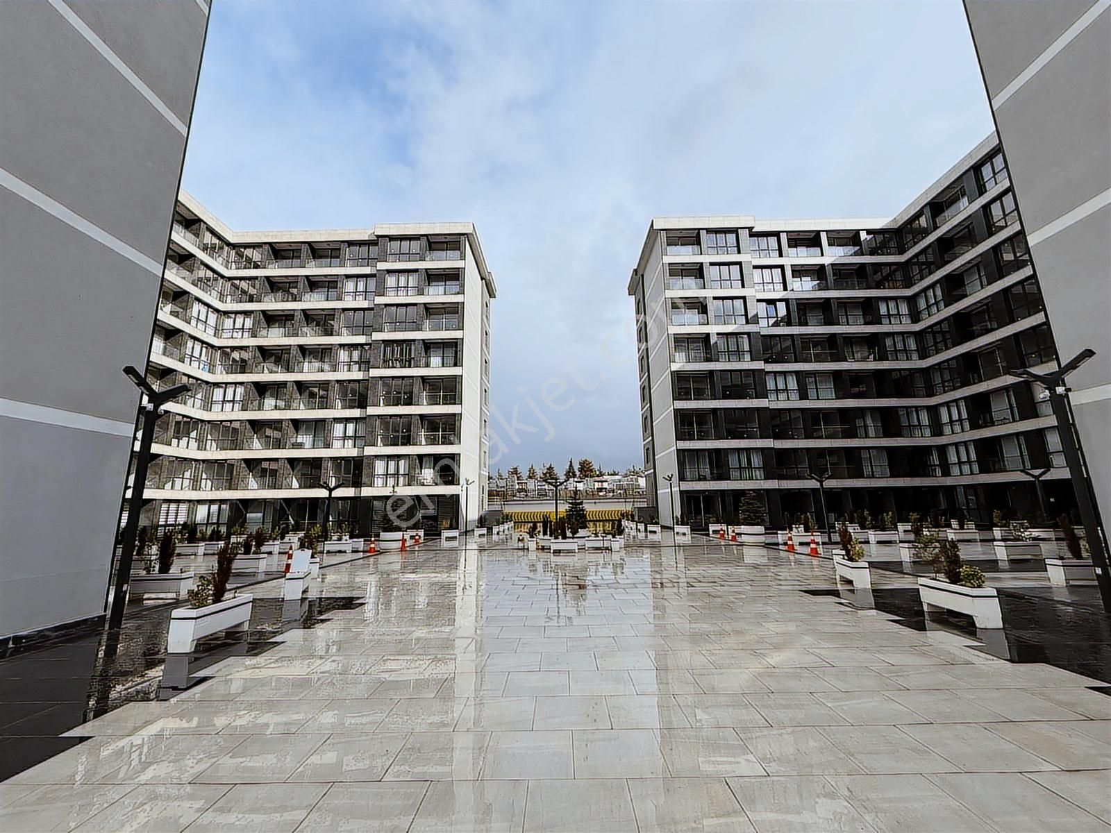 Yenimahalle De Konumu Mükemmel 1+1 Satılık Daire