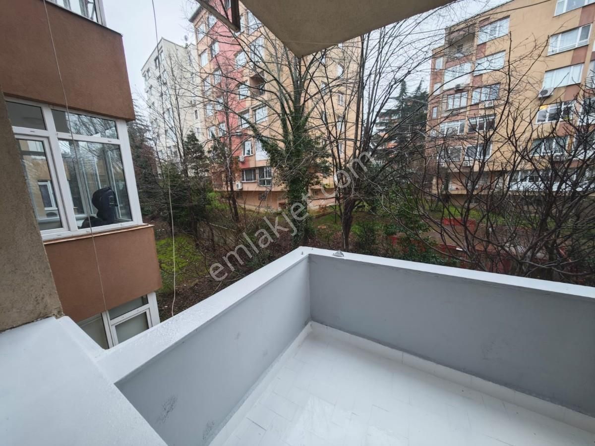 Çevre Sitesinde Ferah Aydınlık 3+1 Kiralık Daire - Görsel 12