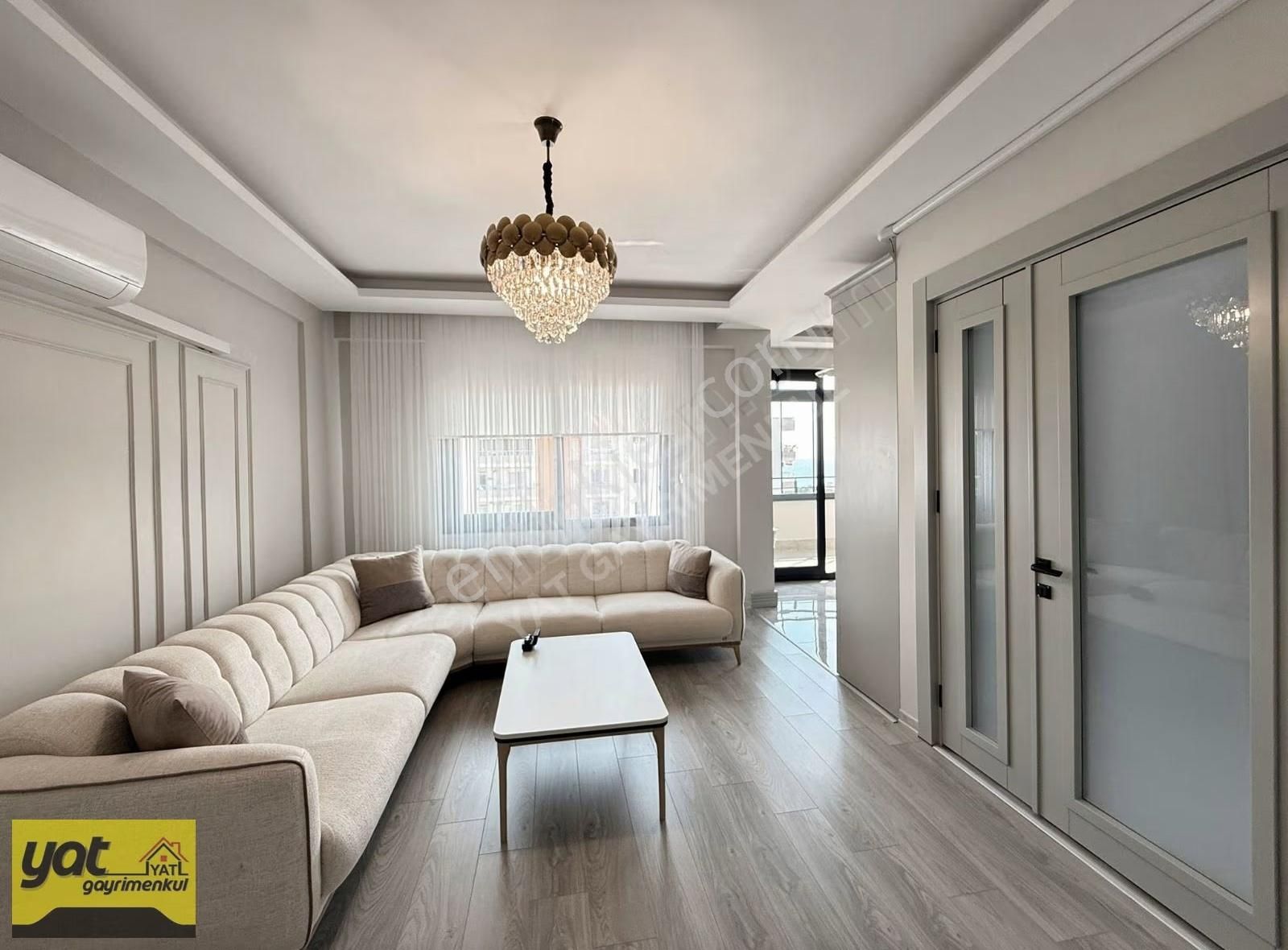 Havuzlu Deniz Manzaralı Lüx Eşyali Site İçi 2 +1 Ayri Balkonlu