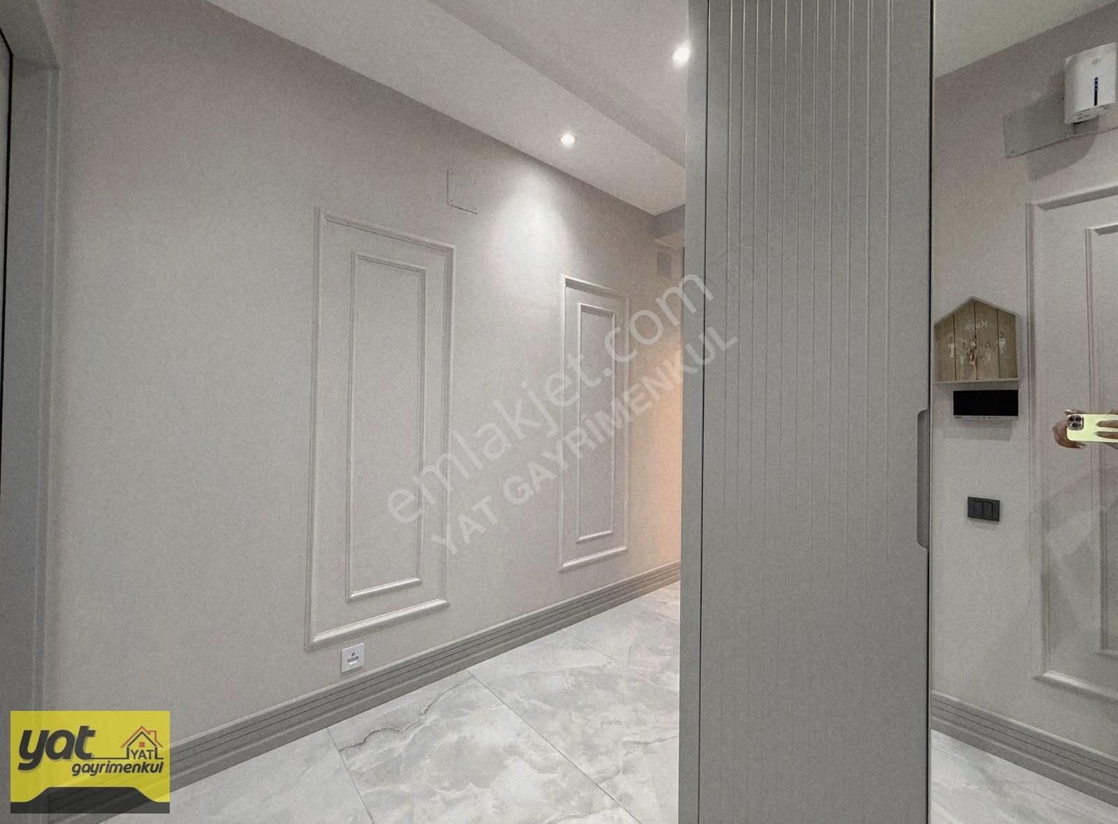 Havuzlu Deniz Manzaralı Lüx Eşyali Site İçi 2 +1 Ayri Balkonlu - Görsel 13