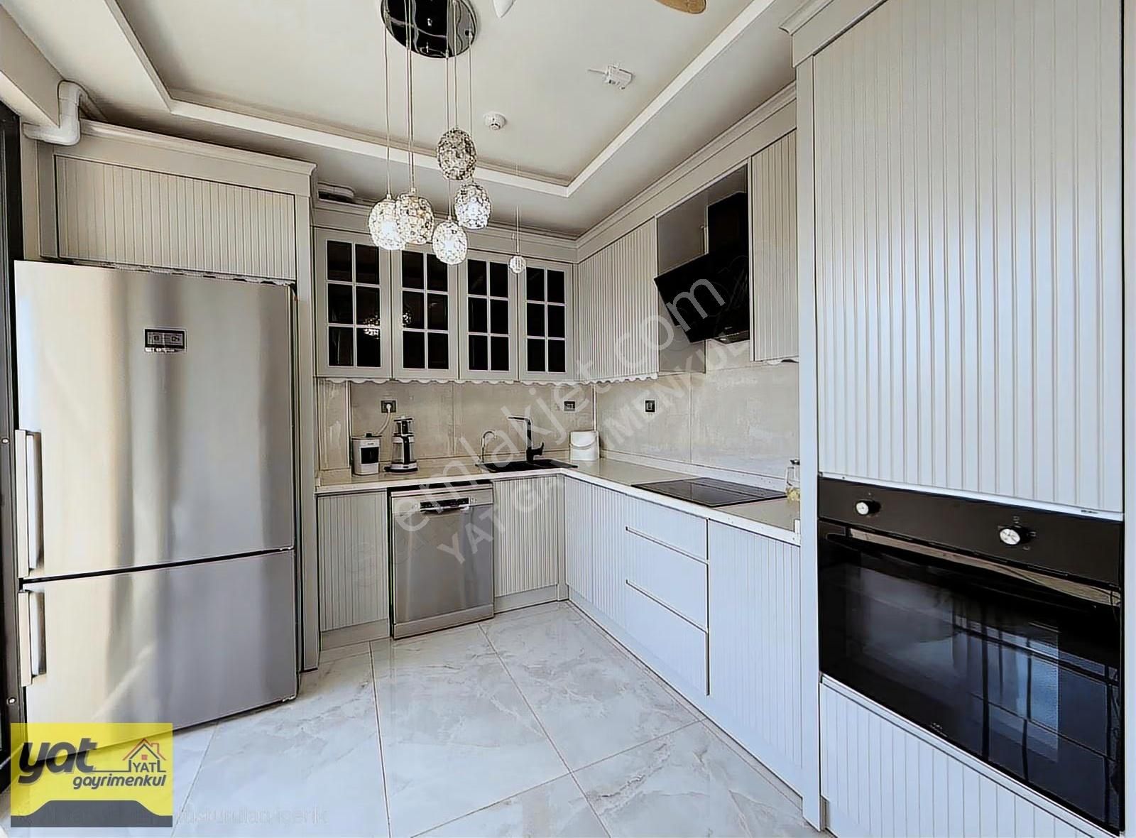 Havuzlu Deniz Manzaralı Lüx Eşyali Site İçi 2 +1 Ayri Balkonlu - Görsel 4