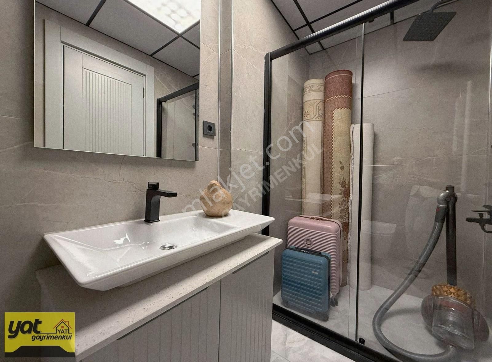 Havuzlu Deniz Manzaralı Lüx Eşyali Site İçi 2 +1 Ayri Balkonlu - Görsel 27