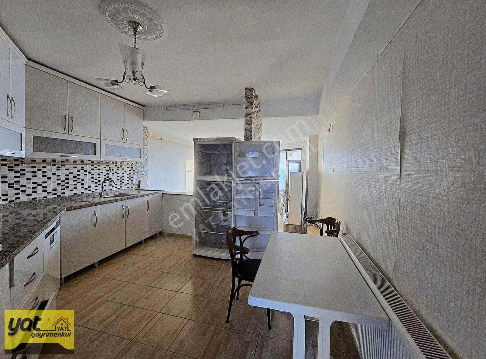 Deniz Manzaralı Full Eşyali Doğalgazli 2 +1 Site İçi - Görsel 7