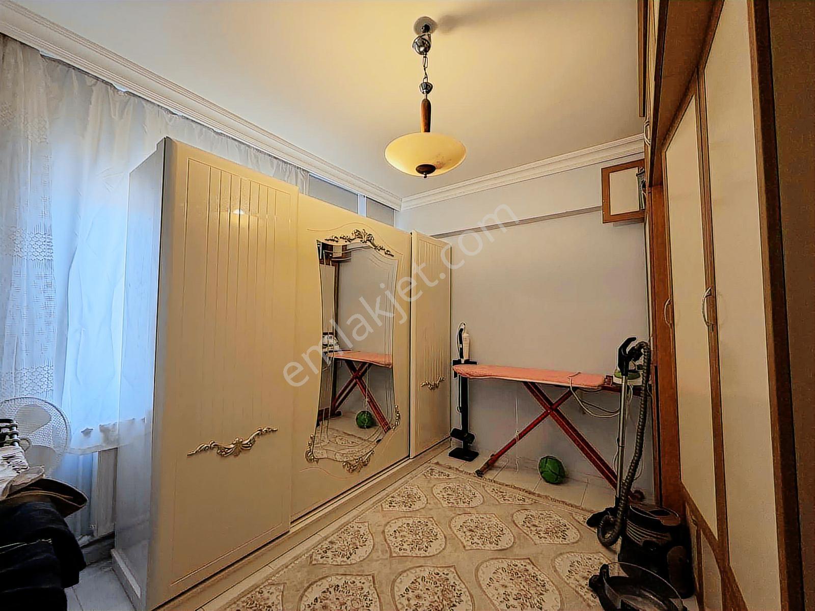 Remax Yeni'den Ana Cadde Üzeri Geniş 4+1 - Görsel 24
