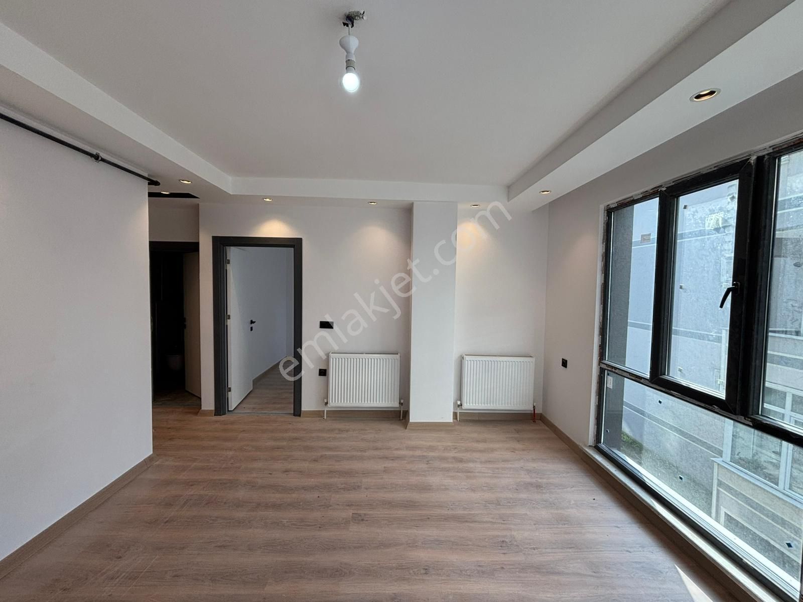 **eryıldız İnşaat'tan**hükümet Konağı Yanı Çarşı İçinde İskanlı K.otoparklı Ultra Lüks 1+1** - Görsel 16