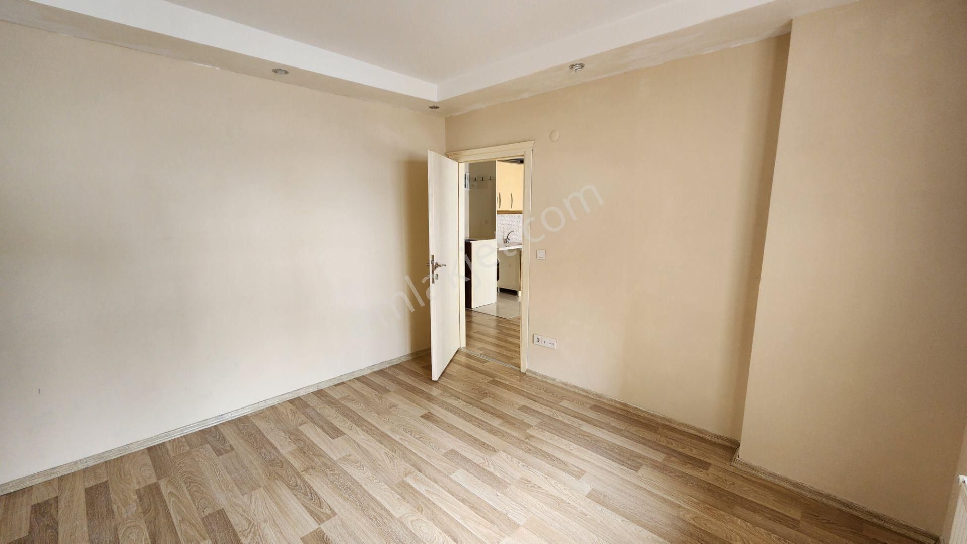 Özgünemlaktan 14 Yıllık Binada 1+1 - 60 M2 - Kiracılı - Yüksek Giriş Daire - Görsel 15