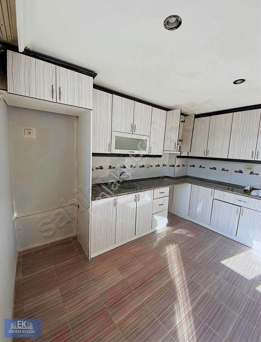 Gaziemir Aktepede Fuara Izbana Optimuma Yakın 2+1 100m2 Daire - Görsel 18