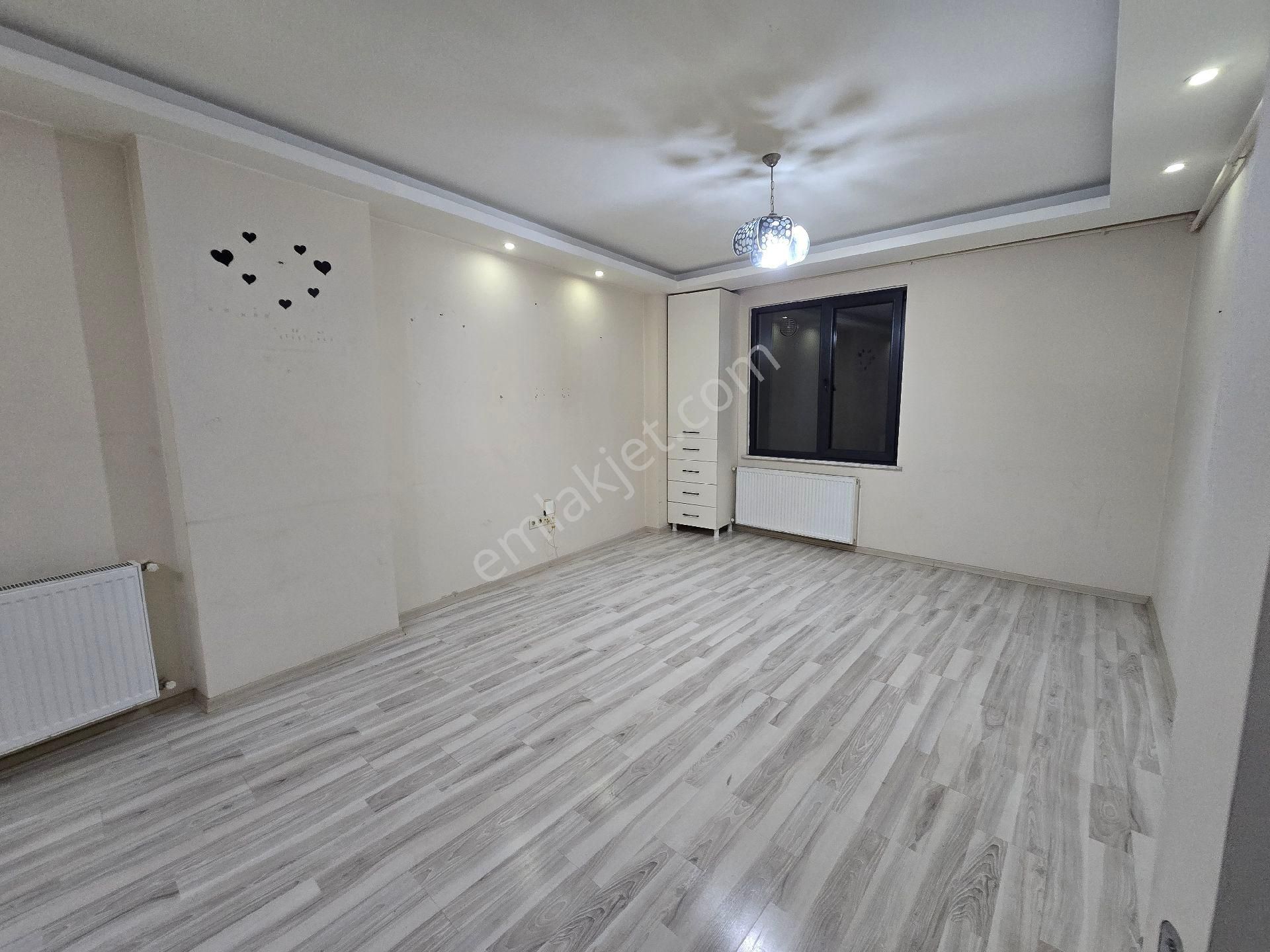 Ege Emlaktan İstanbul Kağıthane Gültepe Harmantepe Mh Kiralık Muhteşem 1+1 - Görsel 4