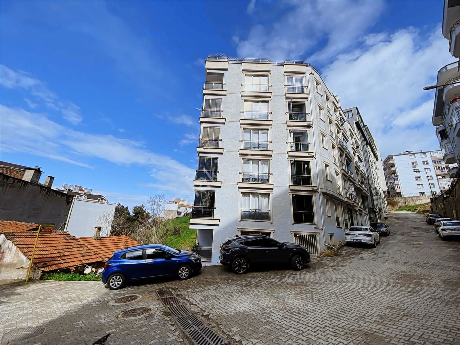 K2 Pera'ddan Güzelyalı'da Full Deniz Manzaralı 3+2 230m2 Daire - Görsel 7