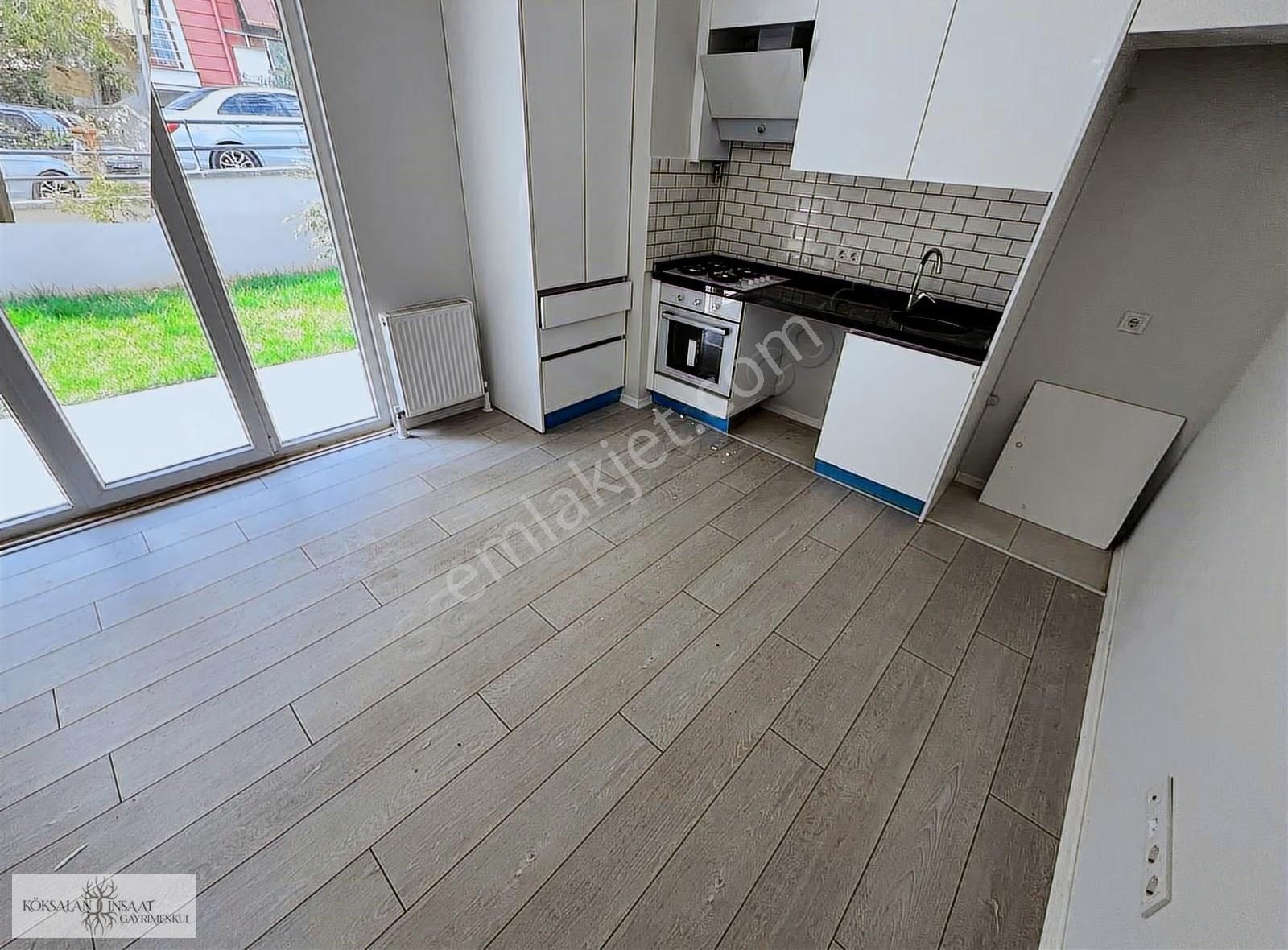 Köksalandan Altıntepede Ulaşıma Yakın Sıfır Ön Cephe Bahçeli 1+1