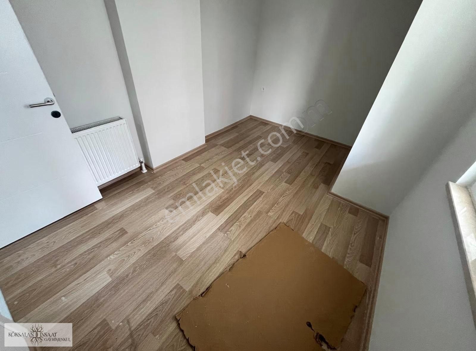 Köksalandan Altıntepede Ulaşıma Yakın Sıfır Ön Cephe Bahçeli 1+1 - Görsel 11