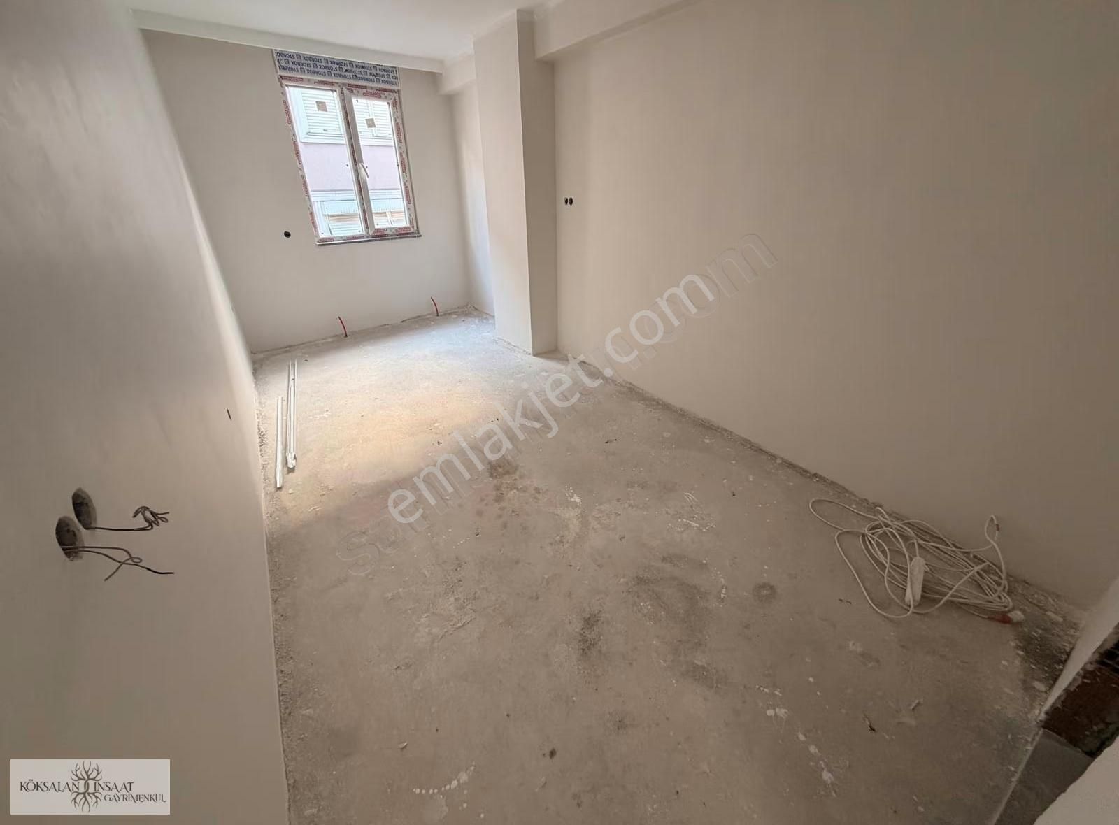 Köksalan İnşaat Altıntepe Sahile Yakın Sıfır 3.kat Ön Köşe 3+1 - Görsel 13